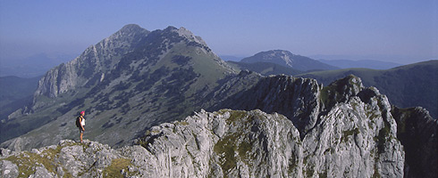The impressive Alluitz-Anboto ridge